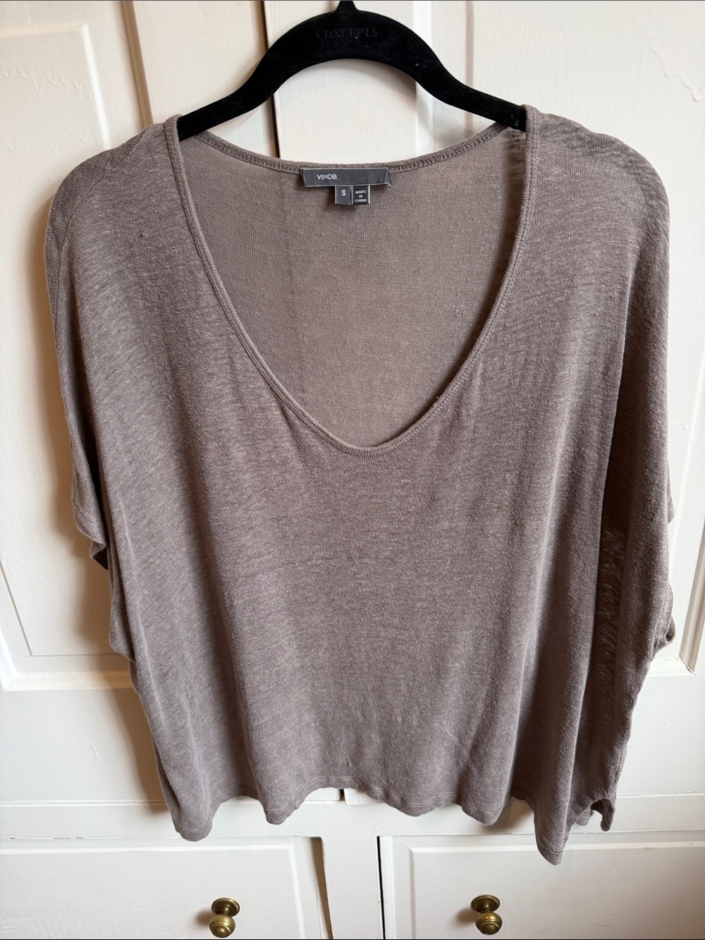 Vince Women's Taupe 100% Linen Scoop Neck Lightweight Shirt